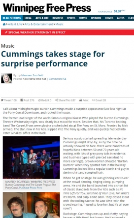 20121207 Cummings takes stage for surprise performance